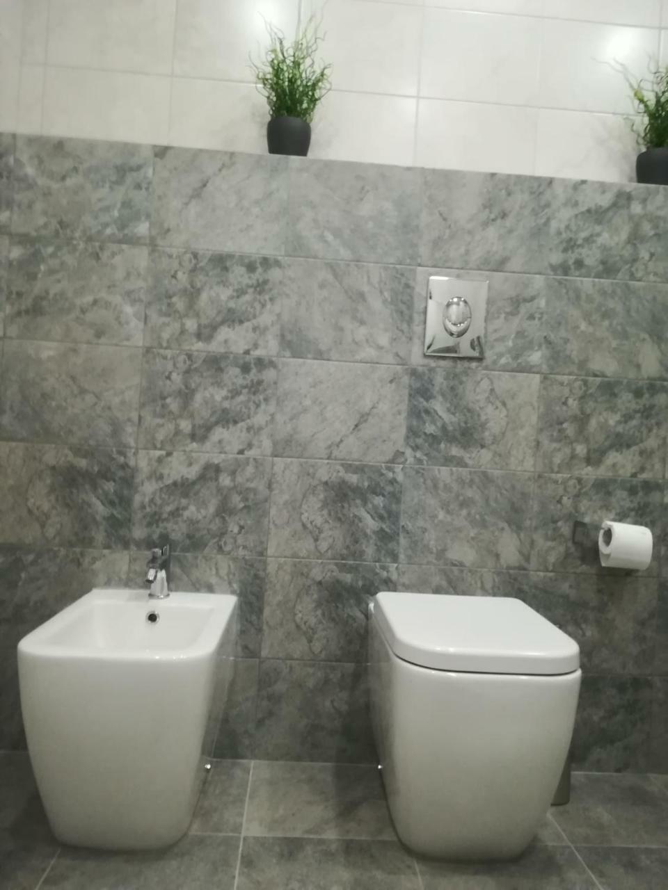 Apartment Lev Tolstoy 63 Chişinău Esterno foto